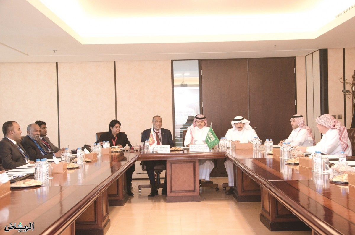 وفد تجاري سريلانكي يبحث علاقات التعاون الاستثماري مع نظرائه السعوديين