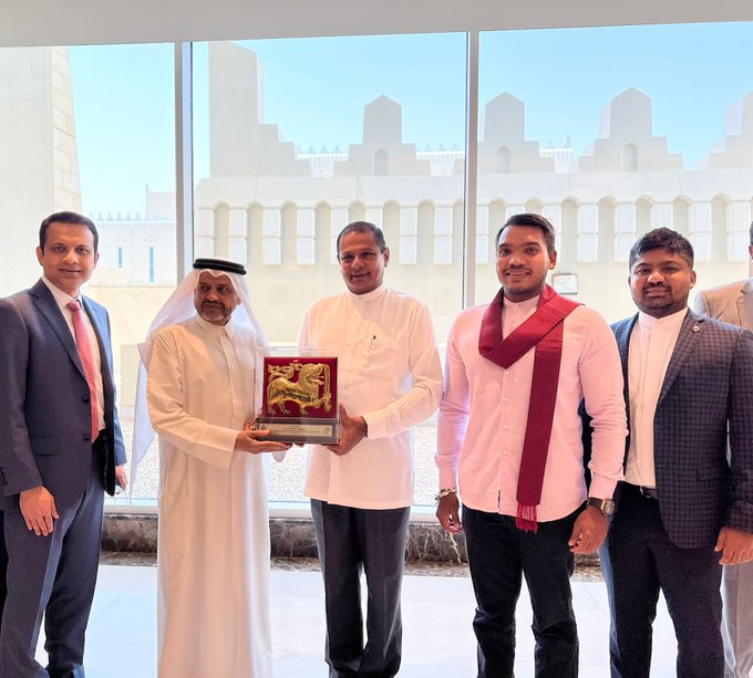 مدير إدارة التعاون الدولي القطري يلتقي بوزير الشباب والرياضة السريلانكي