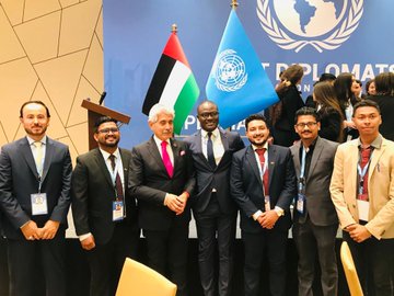 وفد سريلانكي يشارك في مؤتمر نموذج أممي بدولة الإمارات