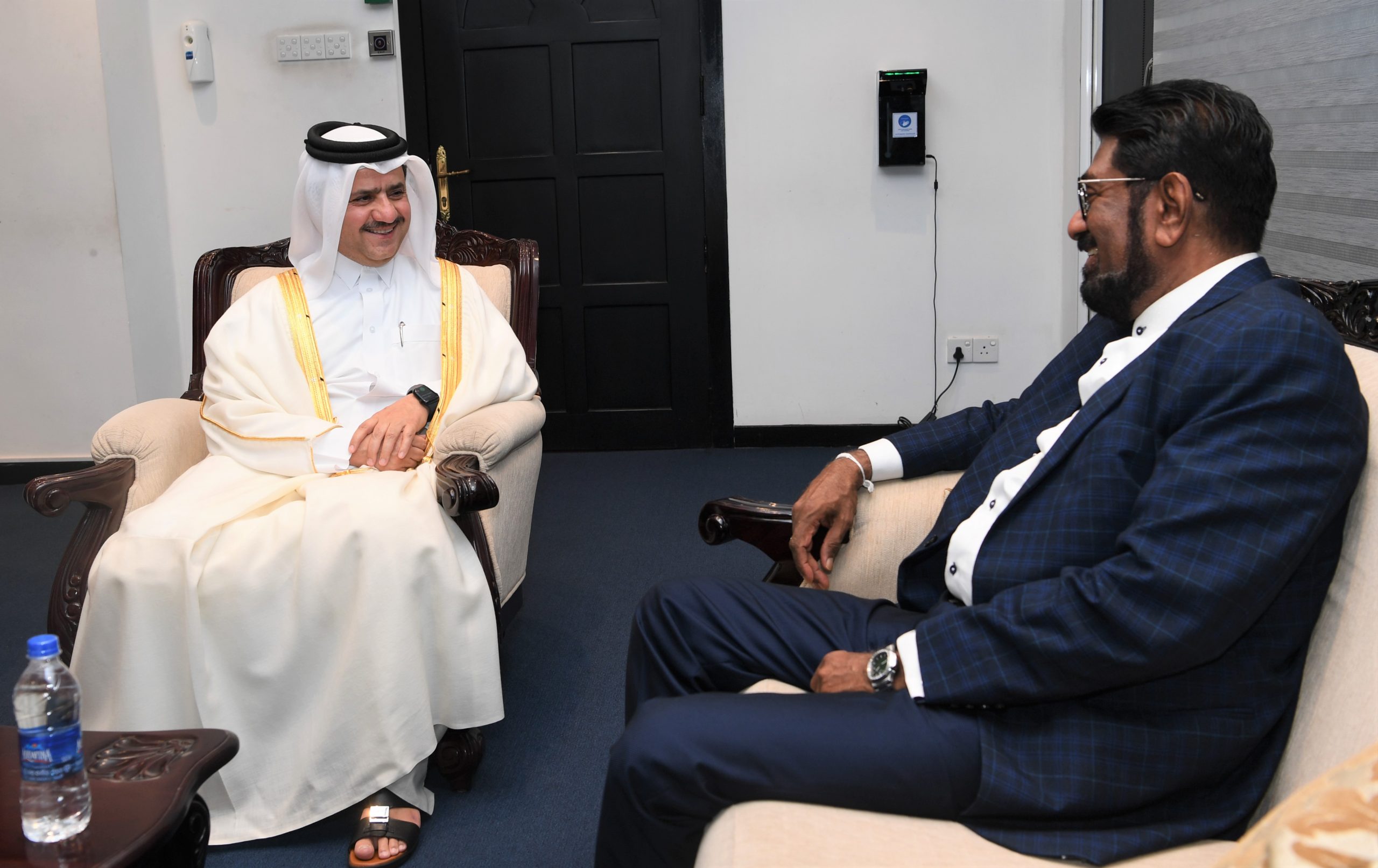 Qatar donates urgent medical aid to Sri Lanka