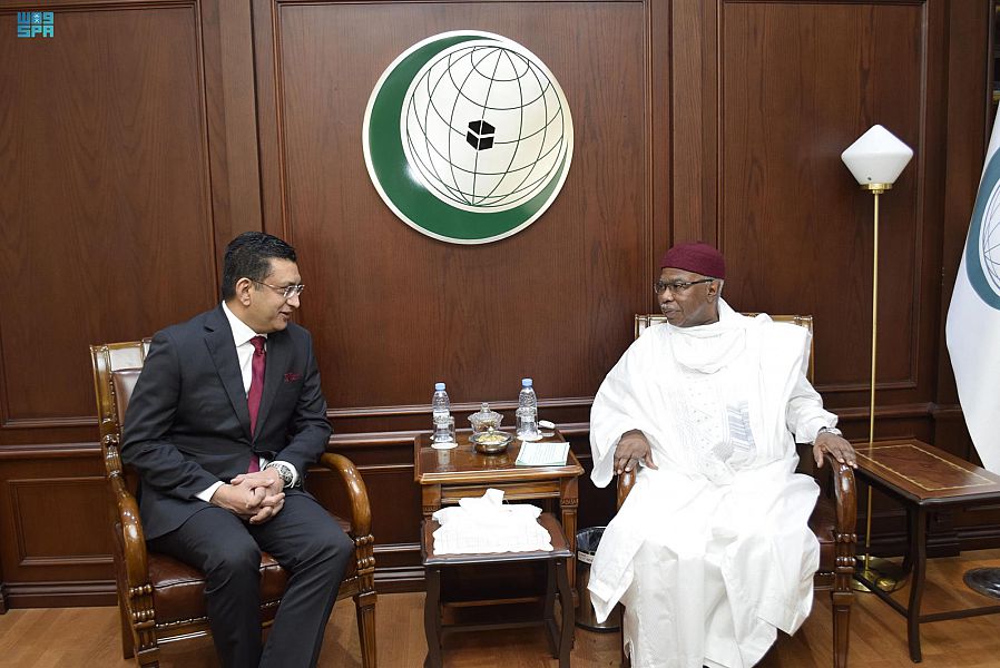 سريلانكا تناشد بالدعم الإنساني من العالم الإسلامي لتحقيق التعافي الاقتصادي