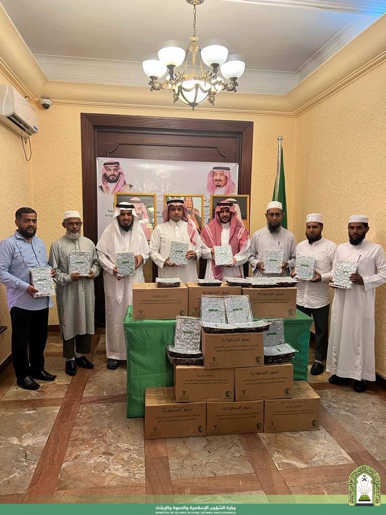 تدشين برنامج خادم الحرمين لتفطير الصائمين في سريلانكا