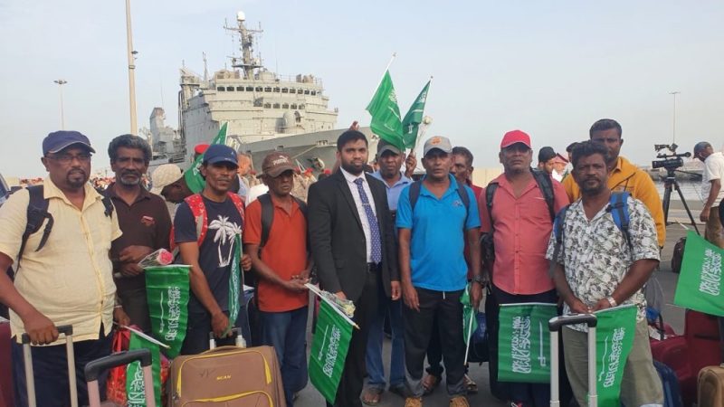 دعم سعودي إنساني لإجلاء السريلانكيين من السودان