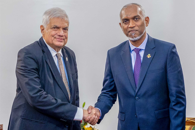 رئيسا سريلانكا والمالديف يجتمعان