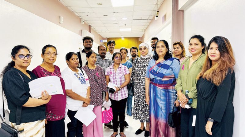 بالتعاون مع سفارة سريلانكا فعالية توعوية بحرينية عن سرطان الثدي