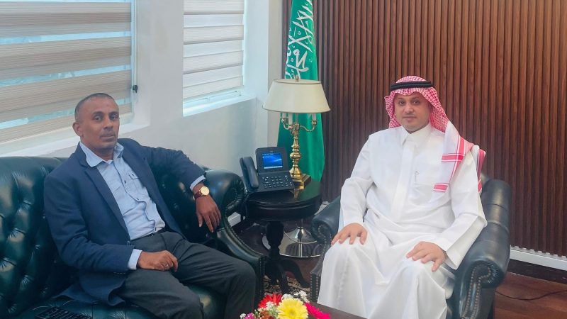 نائب وزير الاندماج الوطني السريلانكي يلتقي بالسفير السعودي لبحث سبل تعزيز التعاون الثنائي